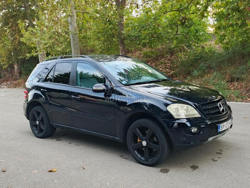 Mercedes Benz ML 320 