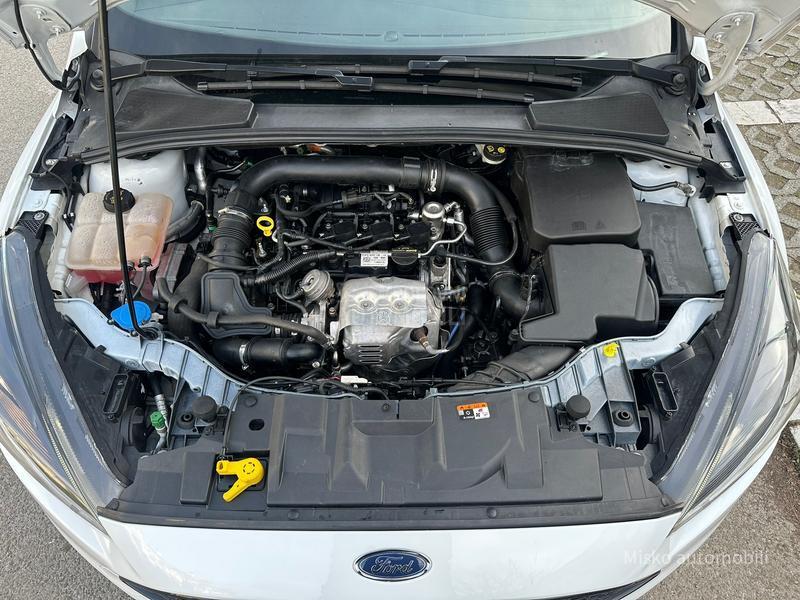 Ford Focus 1.0 ST-Line Led Kam