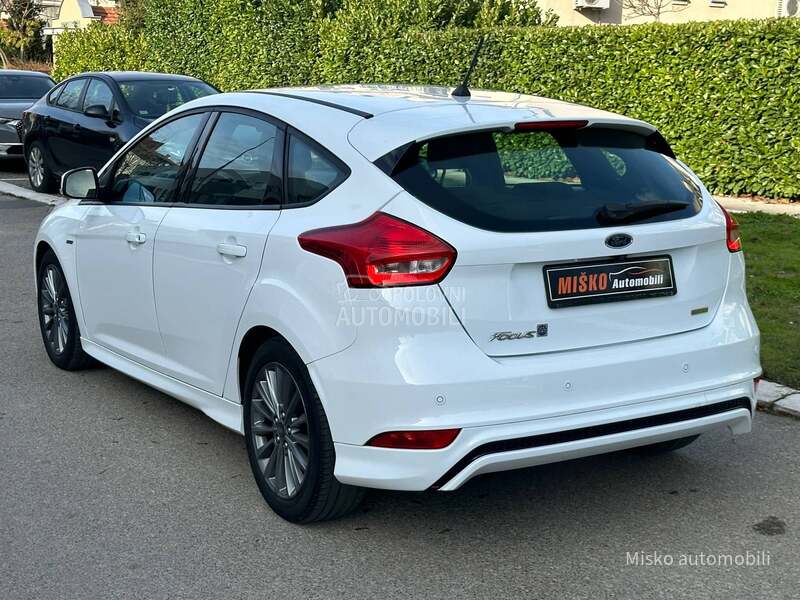 Ford Focus 1.0 ST-Line Led Kam