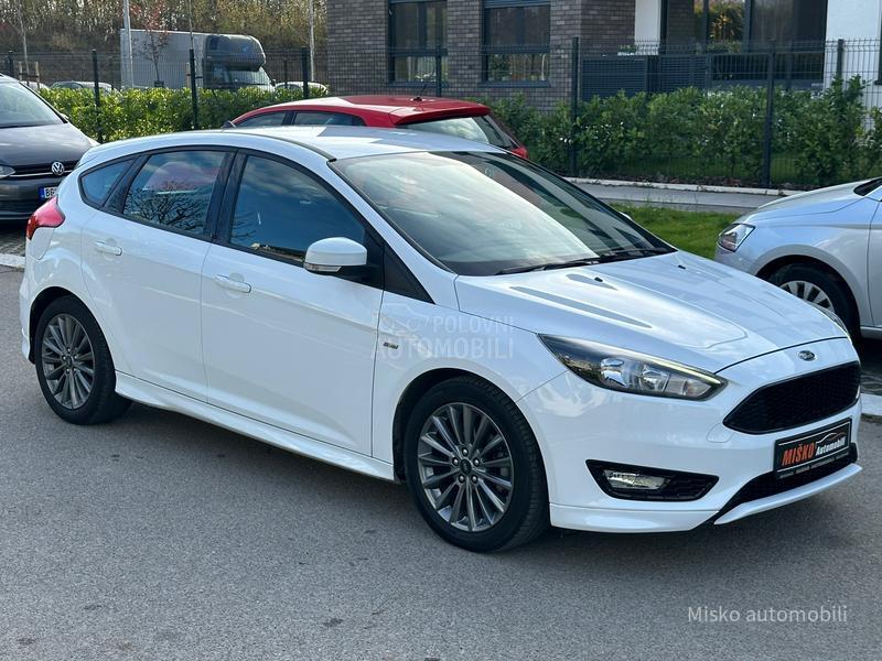 Ford Focus 1.0 ST-Line Led Kam