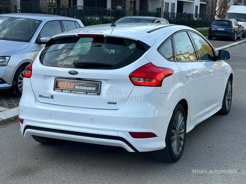 Ford Focus 1.0 ST-Line Led Kam