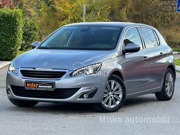 Peugeot 308 1.2 i Aut Kam Pano