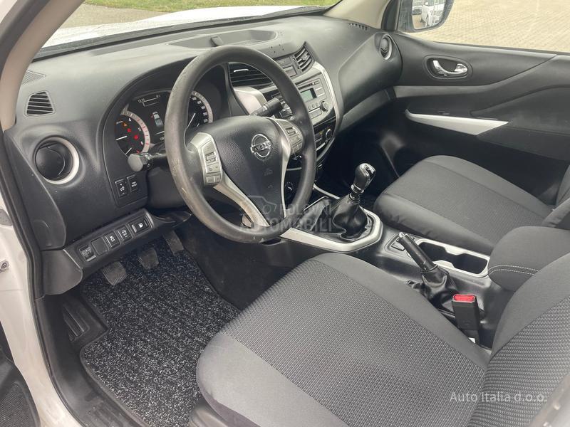 Nissan Navara 2.3 dci double cab