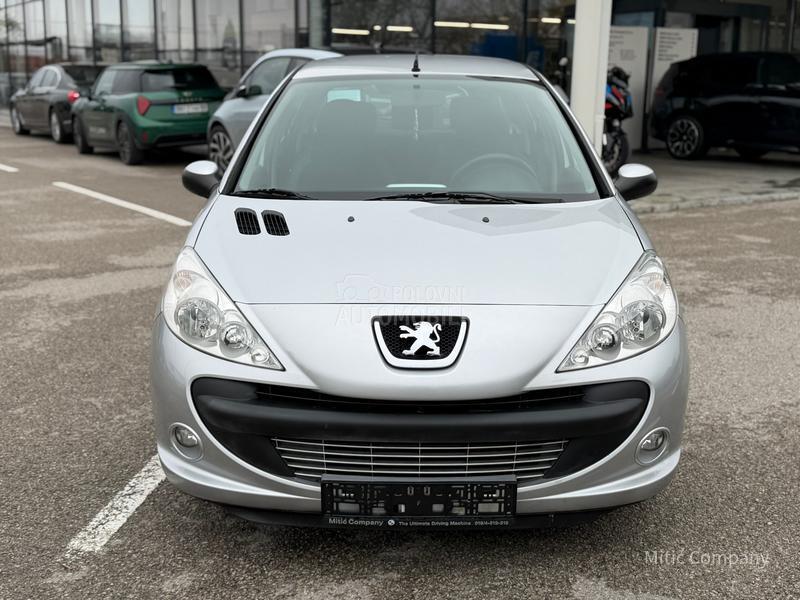 Peugeot 206 plus 