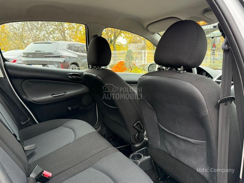 Peugeot 206 plus 