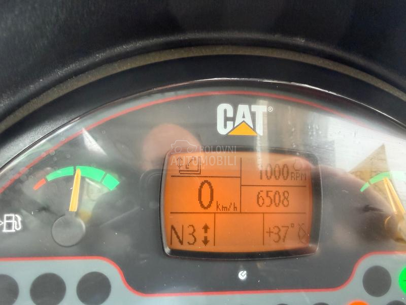 CAT TH337