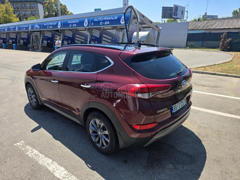 Hyundai Tucson 