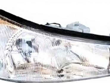 Desni far za Ford Mondeo od 1997. do 2000. god.