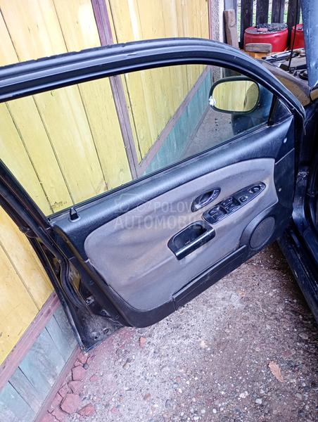 Mitsubishi Carisma 1.6