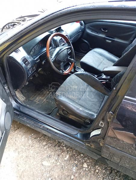 Mitsubishi Carisma 1.6