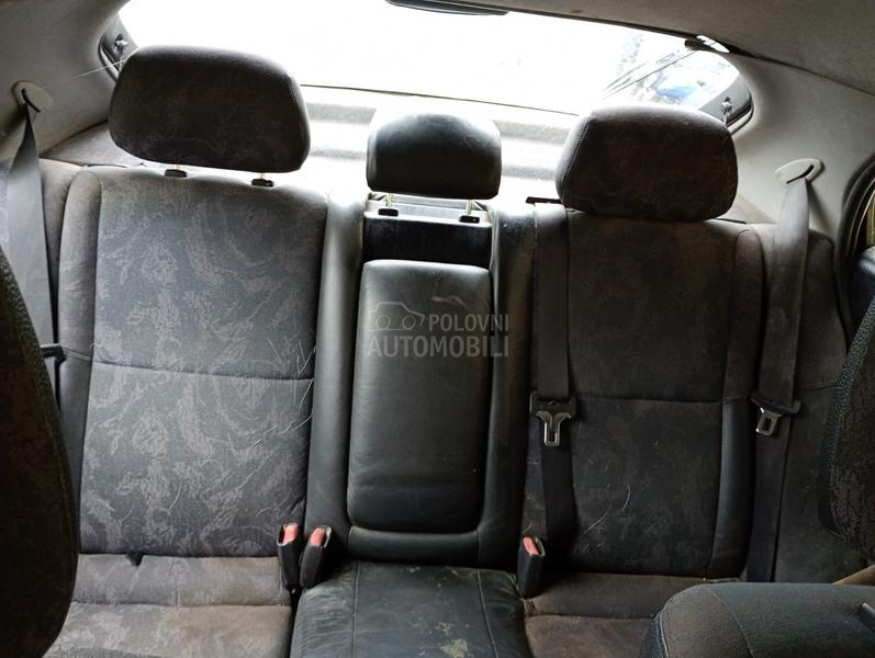 Mitsubishi Carisma 1.6