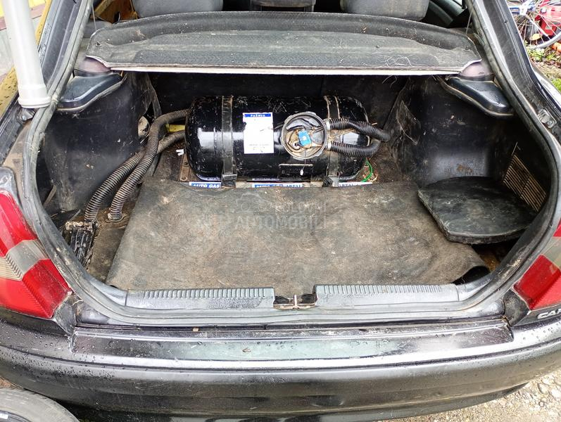 Mitsubishi Carisma 1.6