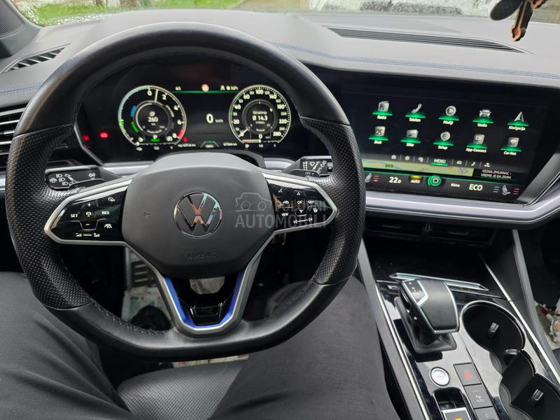 Volkswagen Touareg R BLACK NOVO