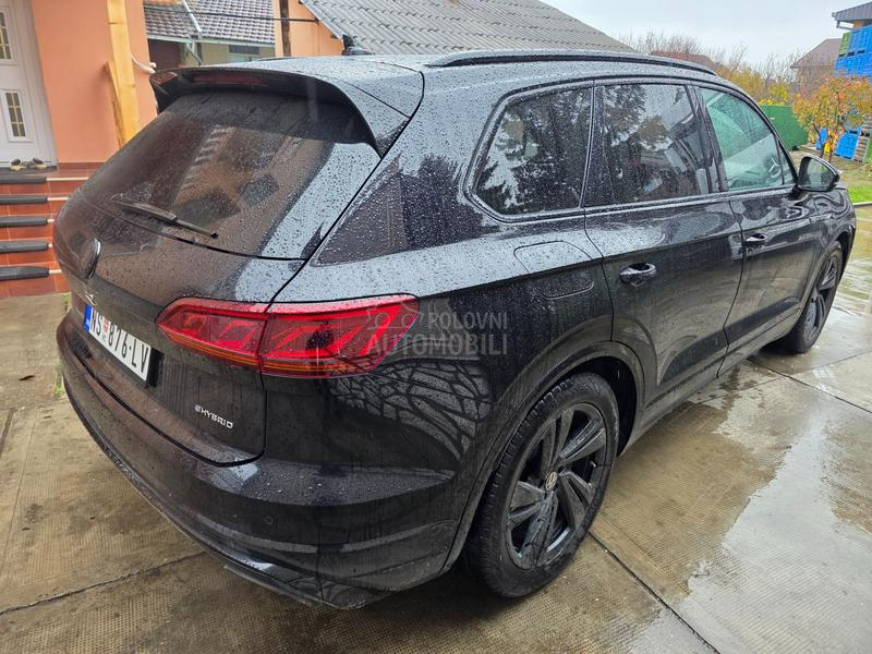 Volkswagen Touareg R BLACK NOVO