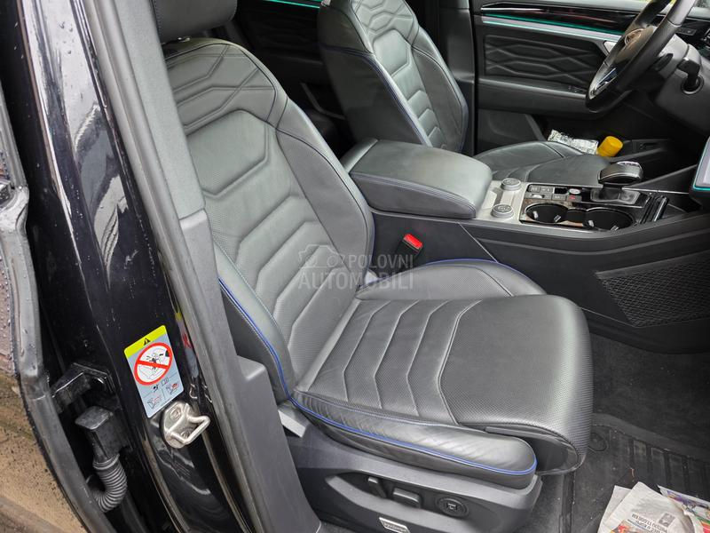 Volkswagen Touareg R BLACK NOVO