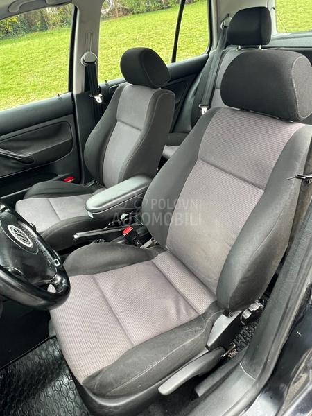 Volkswagen Golf 4 1.6 16V