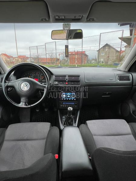Volkswagen Golf 4 1.6 16V