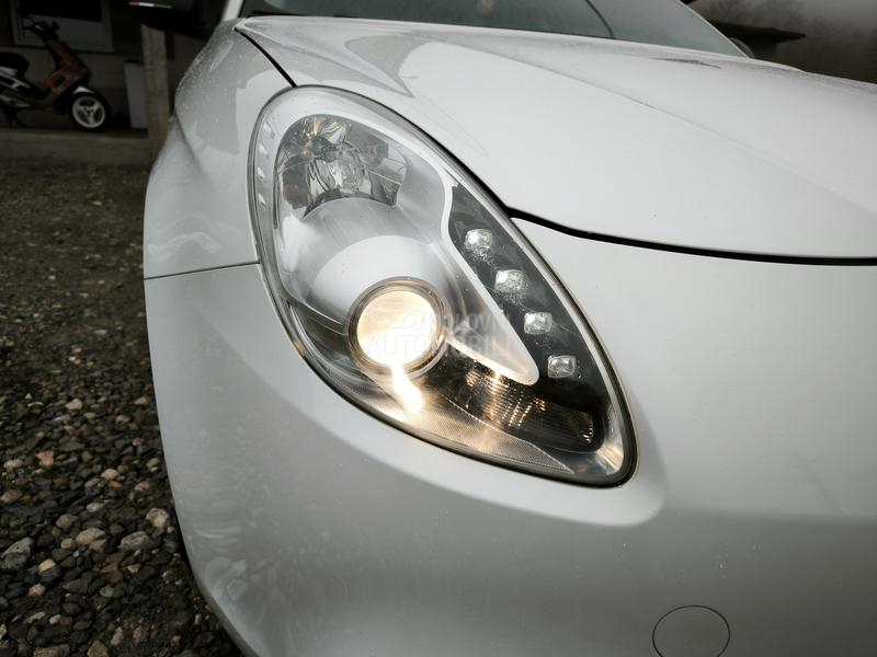 Alfa Romeo Giulietta 1.4tb CH NOV