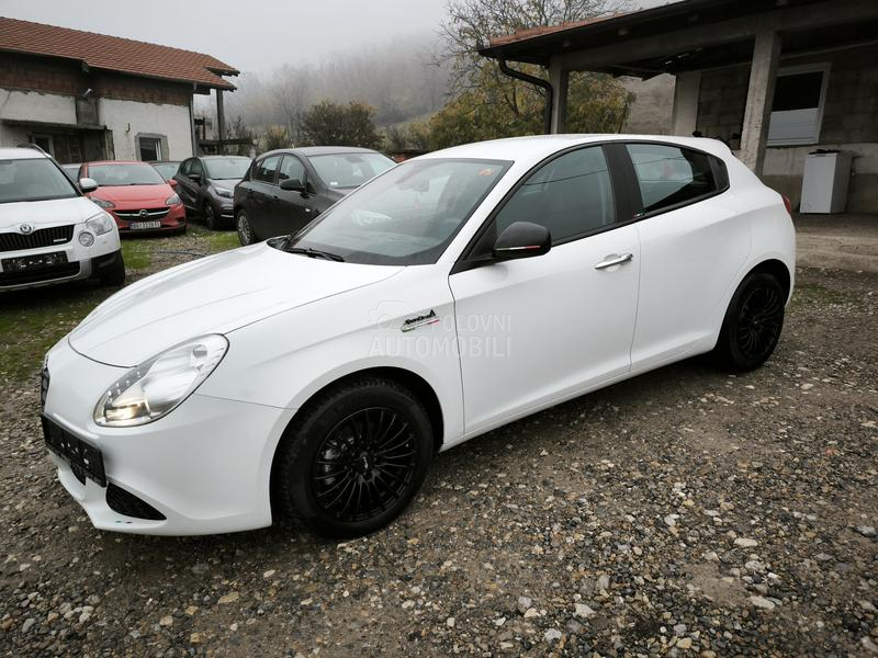Alfa Romeo Giulietta 1.4tb CH NOV