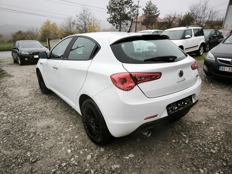 Alfa Romeo Giulietta 1.4tb CH NOV