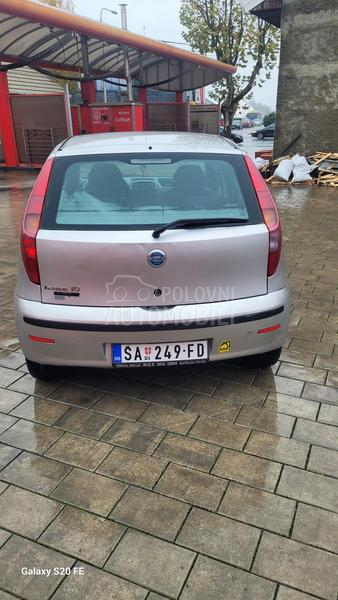 Fiat Punto 1.2 8v