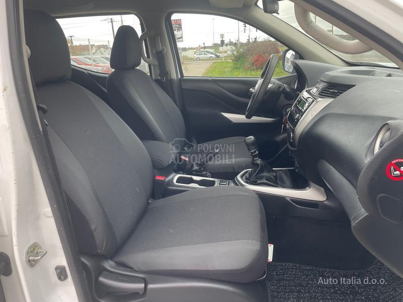 Nissan Navara 2.3 dci double cab