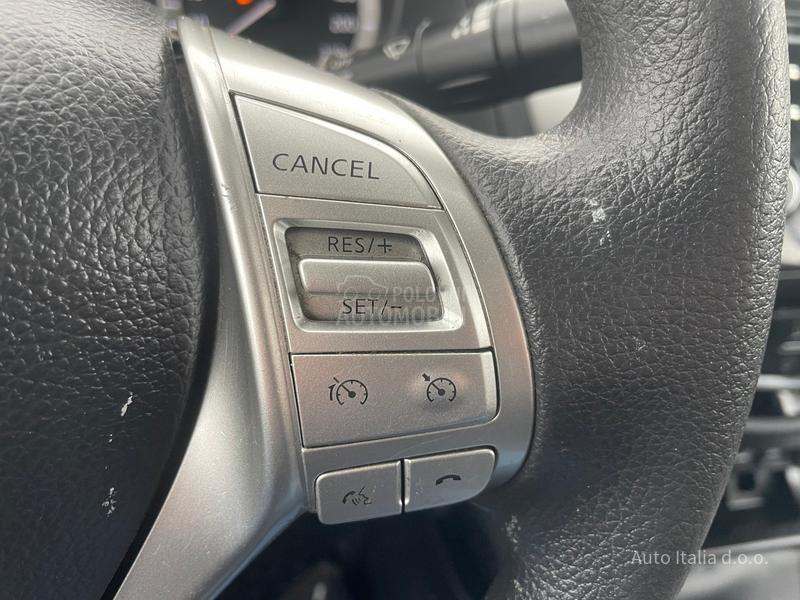 Nissan Navara 2.3 dci double cab