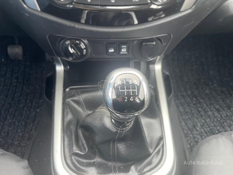 Nissan Navara 2.3 dci double cab