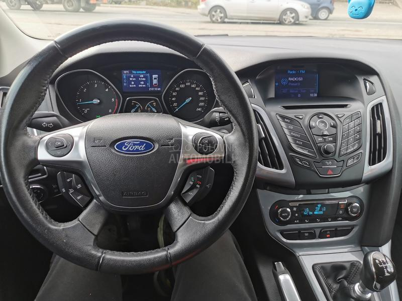 Ford Focus 1.6 TDCI TITANIUM
