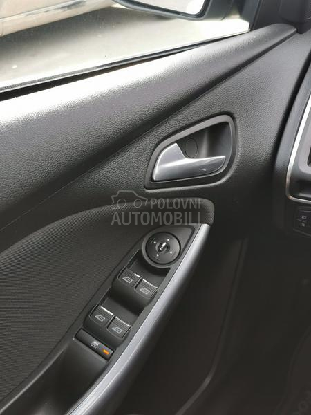 Ford Focus 1.6 TDCI TITANIUM