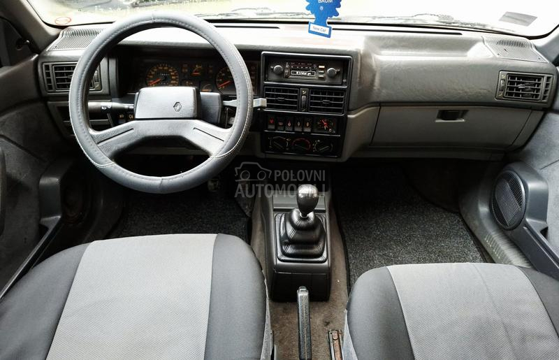 Renault R 19 1.7 CHAMADE