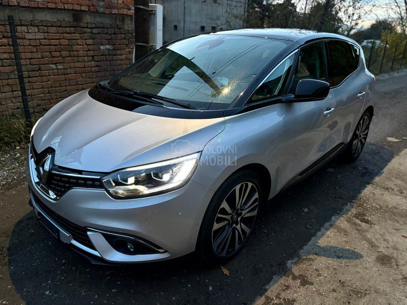 Renault Scenic 1.3 TCe PARIS INITIA
