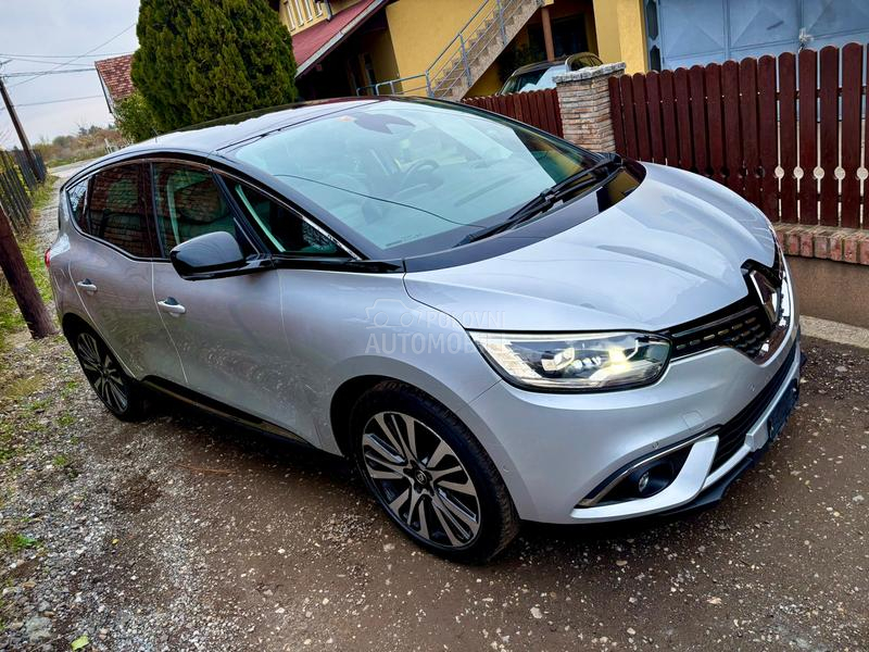 Renault Scenic 1.3 TCe PARIS INITIA
