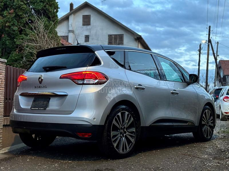 Renault Scenic 1.3 TCe PARIS INITIA