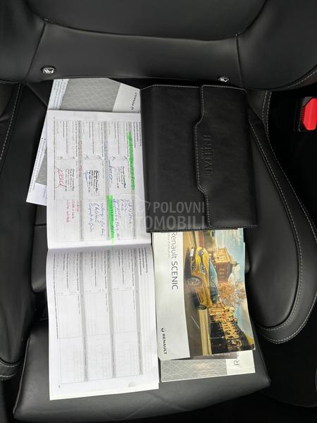 Renault Scenic 1.3 TCe PARIS INITIA