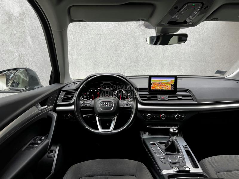 Audi Q5 2.0TDI Led/Kam/Nav