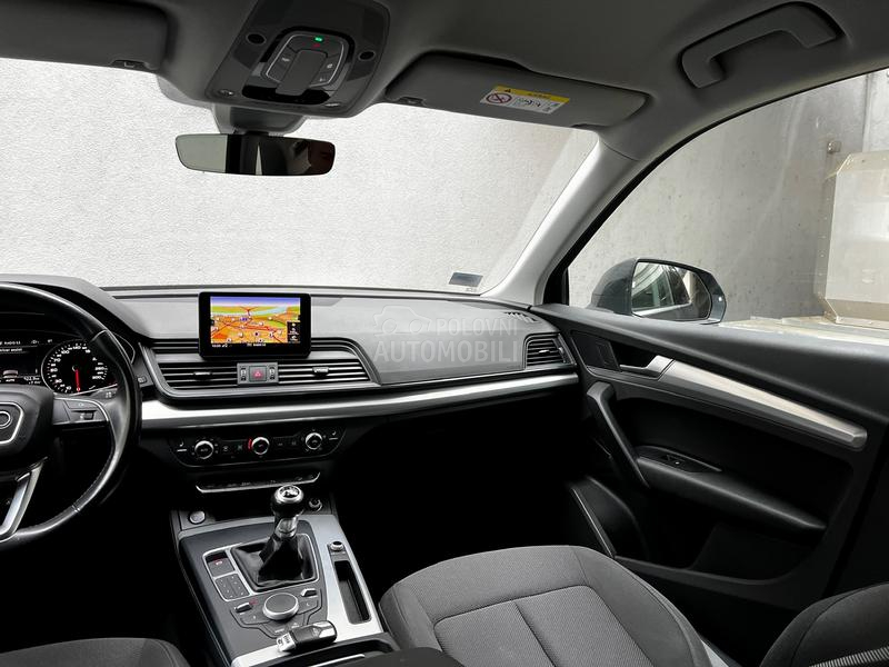 Audi Q5 2.0TDI Led/Kam/Nav