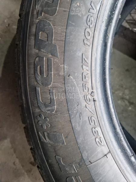 Hankook 235/65 R17 Zimska