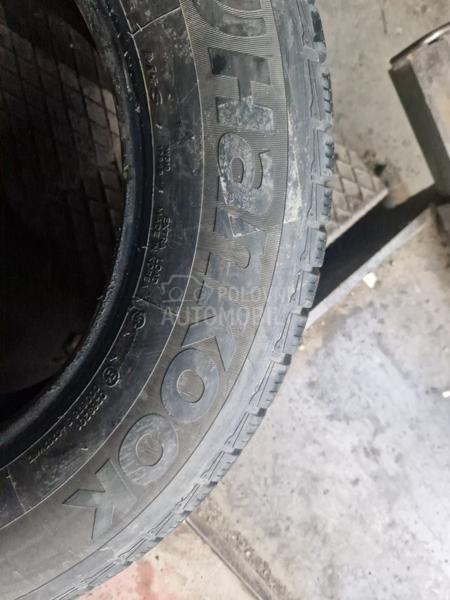 Hankook 235/65 R17 Zimska