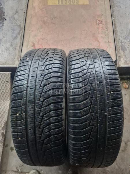 Hankook 235/60 R17 Zimska