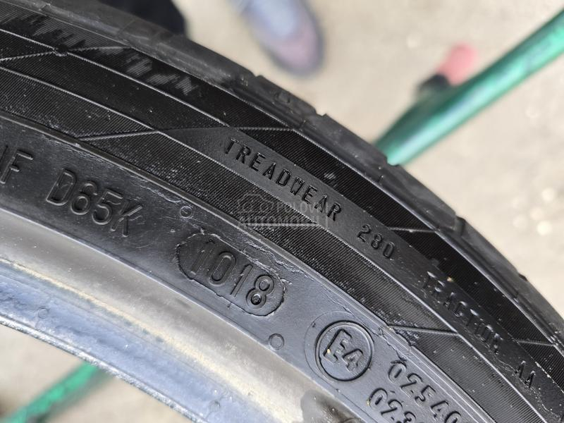 Continental 225/45 R18 Letnja