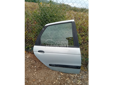Zadnja desna vrata za Renault Scenic