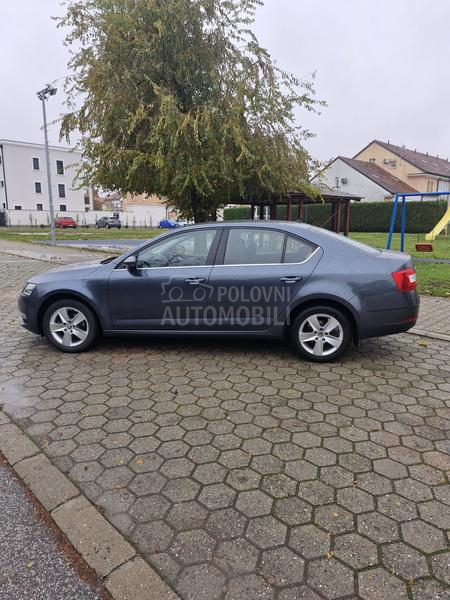 Škoda Octavia 1.6 STYLE