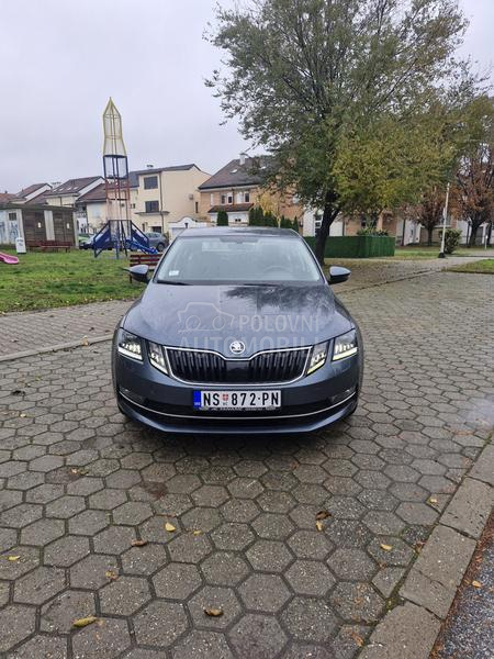 Škoda Octavia 1.6 STYLE