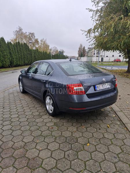 Škoda Octavia 1.6 STYLE