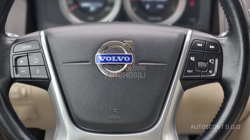Volvo XC60 2.4 D3 AWD