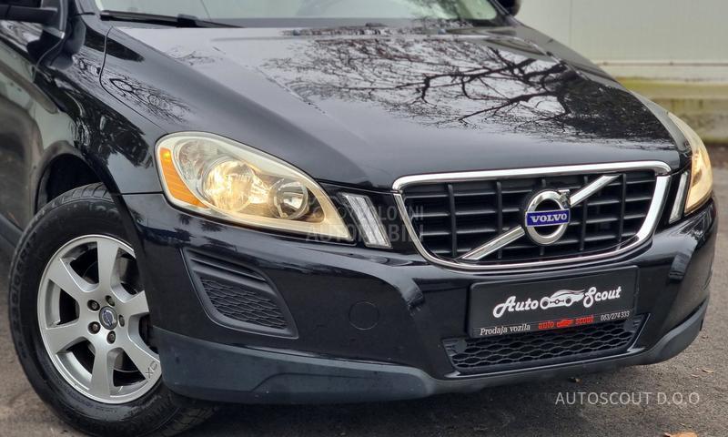 Volvo XC60 2.4 D3 AWD