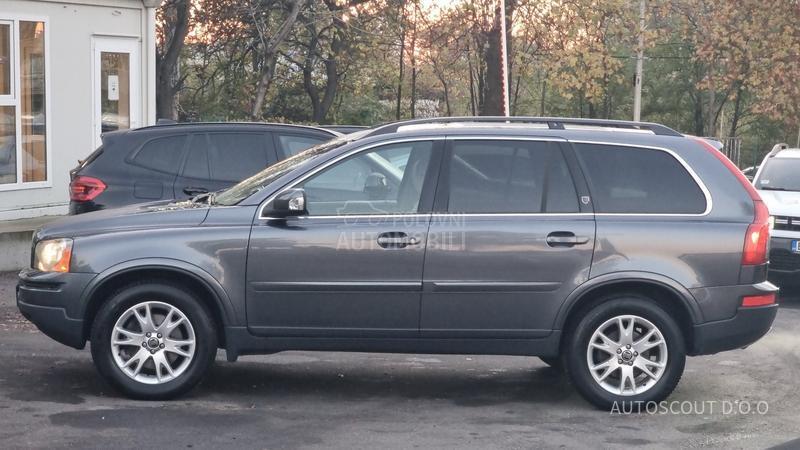 Volvo XC90 2.4 D5 AWD