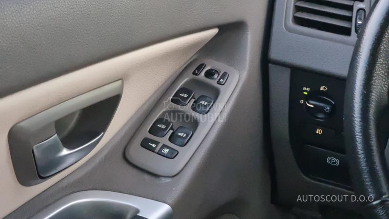 Volvo XC90 2.4 D5 AWD