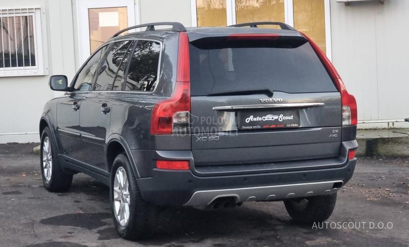 Volvo XC90 2.4 D5 AWD